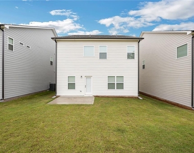 5325 Fox Hill Lane - Photo Thumbnail 24