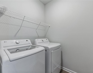 5325 Fox Hill Lane - Photo Thumbnail 19