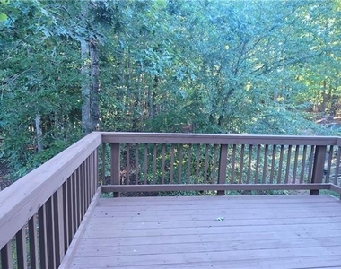 2979 Woodward Down Trail - Photo Thumbnail 32