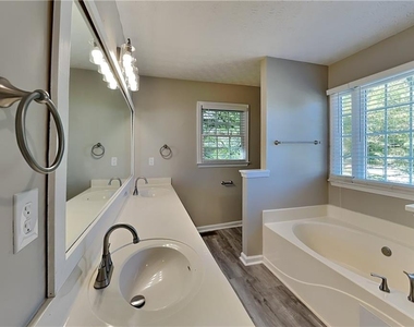 59 Evans Mill Court - Photo Thumbnail 7