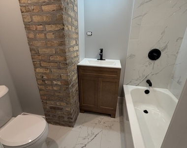 2227 W 21st Street - Photo Thumbnail 2