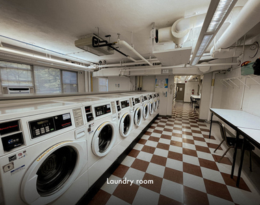 6301 N Sheridan Road - Photo Thumbnail 12