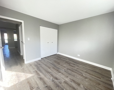 1364 N Geneva Drive - Photo Thumbnail 9