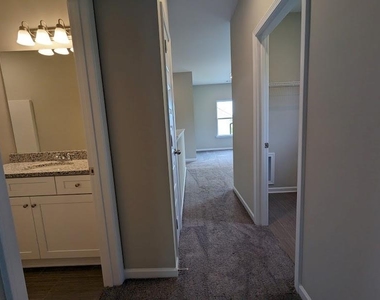 313 Melody Lane - Photo Thumbnail 25