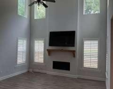 2770 Windsor Knoll Drive - Photo Thumbnail 8