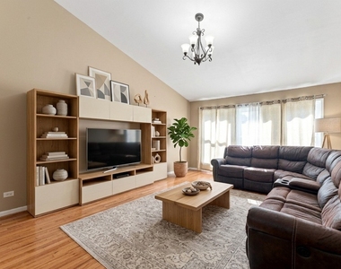 9349 Fern Lane - Photo Thumbnail 1
