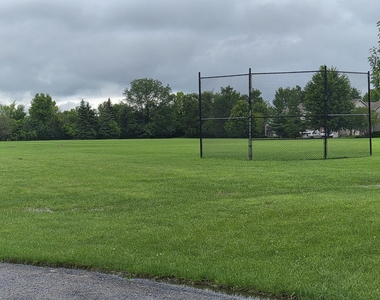 984 Parkhill Circle - Photo Thumbnail 47