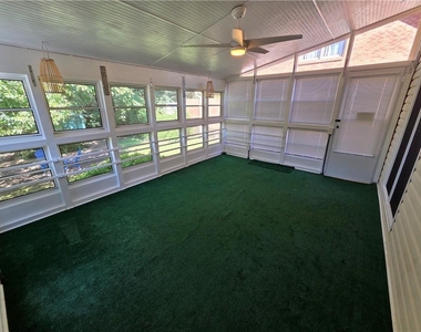 1378 Camden Walk - Photo Thumbnail 32
