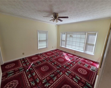 1378 Camden Walk - Photo Thumbnail 14