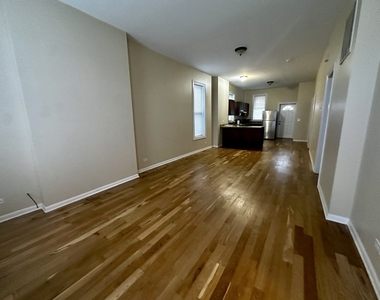 2624 W 15th Street - Photo Thumbnail 8