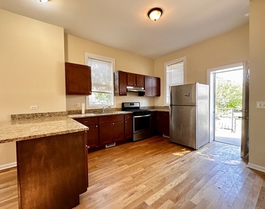 2624 W 15th Street - Photo Thumbnail 2