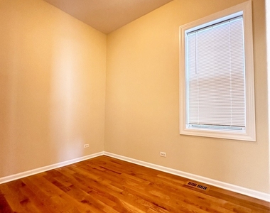 2624 W 15th Street - Photo Thumbnail 13