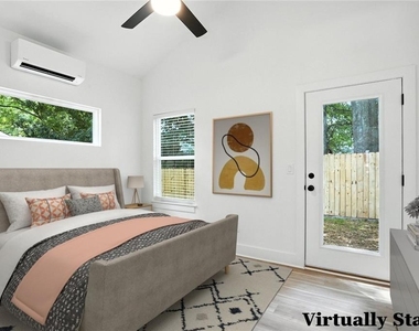 1597 Glenwood Avenue Se - Photo Thumbnail 13
