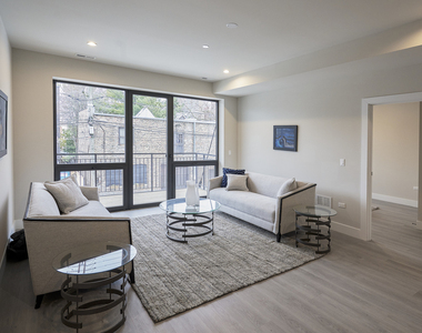 503 E Pershing Avenue - Photo Thumbnail 18
