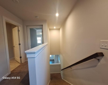 3505 Morgan Road - Photo Thumbnail 6