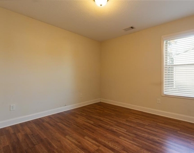 947 Haymon Drive - Photo Thumbnail 22