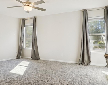 5562 Plain Field Lane - Photo Thumbnail 11