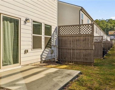 5562 Plain Field Lane - Photo Thumbnail 24