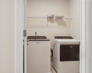 5562 Plain Field Lane - Photo Thumbnail 19