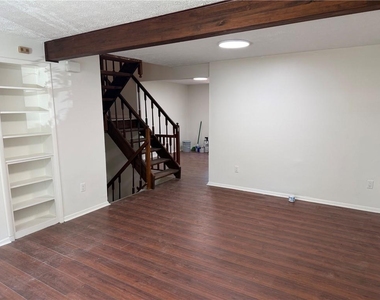 103 Hamilton Trace - Photo Thumbnail 2