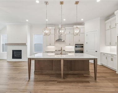 161 High Point Drive - Photo Thumbnail 6