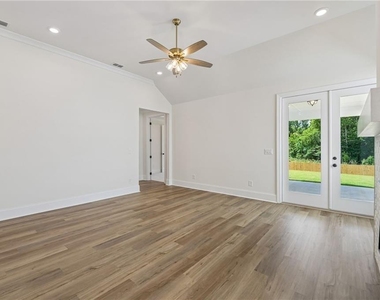 161 High Point Drive - Photo Thumbnail 20