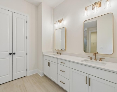 161 High Point Drive - Photo Thumbnail 23