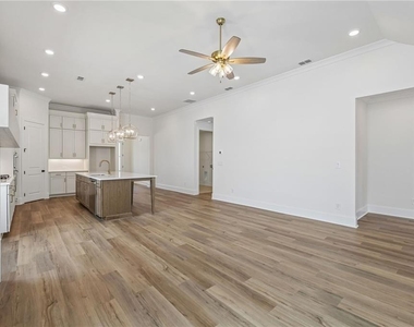161 High Point Drive - Photo Thumbnail 13