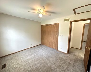 542 N Crystal Avenue - Photo Thumbnail 18