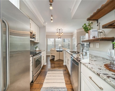 275 13th Street Ne - Photo Thumbnail 12