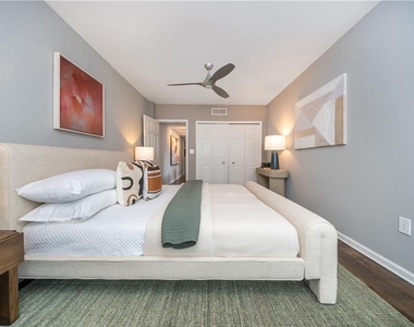 275 13th Street Ne - Photo Thumbnail 33