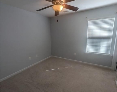 6630 Grove Crossing Court - Photo Thumbnail 14