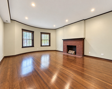 442 E 48th Street - Photo Thumbnail 5