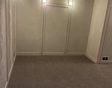19w143 Avenue Rue Royal Avenue - Photo Thumbnail 14
