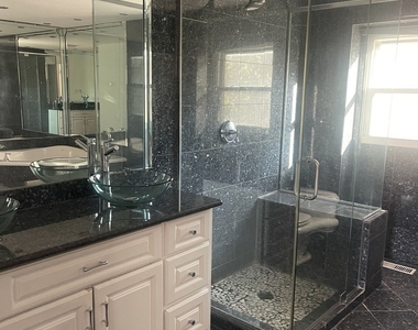 19w143 Avenue Rue Royal Avenue - Photo Thumbnail 8