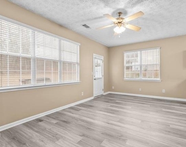 4932 Vireo Drive - Photo Thumbnail 19
