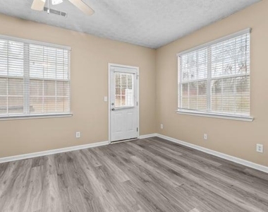 4932 Vireo Drive - Photo Thumbnail 15