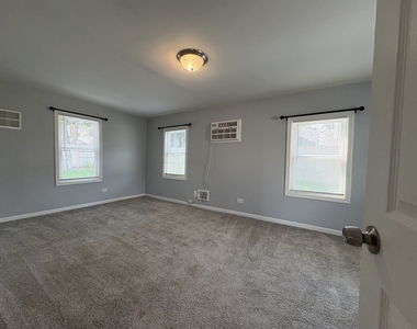 115 Grant Street - Photo Thumbnail 5