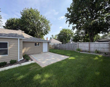 115 Grant Street - Photo Thumbnail 17