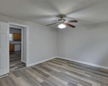 2486 Claude Street Nw - Photo Thumbnail 21