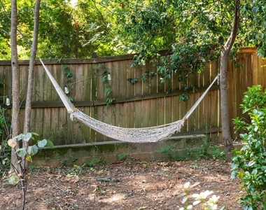 604 Linwood Avenue Ne - Photo Thumbnail 52