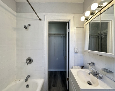 661 W Sheridan Road - Photo Thumbnail 18