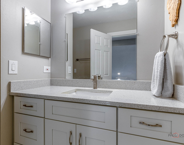 1230 N Knollwood Drive - Photo Thumbnail 13