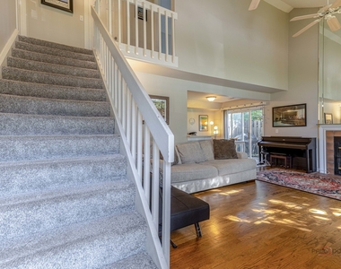 1230 N Knollwood Drive - Photo Thumbnail 11