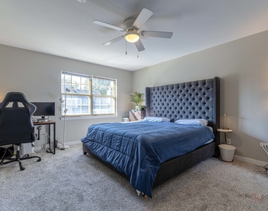 1230 N Knollwood Drive - Photo Thumbnail 12