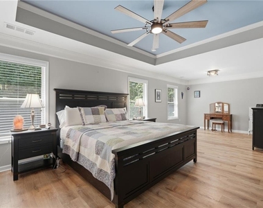 5745 Sutters View - Photo Thumbnail 18