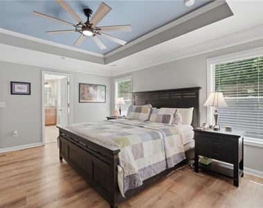 5745 Sutters View - Photo Thumbnail 21