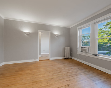 1414 W Pratt Boulevard - Photo Thumbnail 3