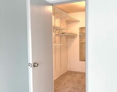 535 S Cleveland Avenue S - Photo Thumbnail 18
