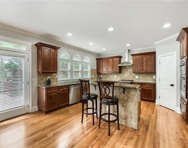 1543 Sever Creek Drive - Photo Thumbnail 10